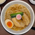 博多拉坦麺まるたん - 