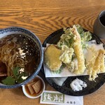 山猫亭 本店 - 天ぷらは既ににんじん食べた後