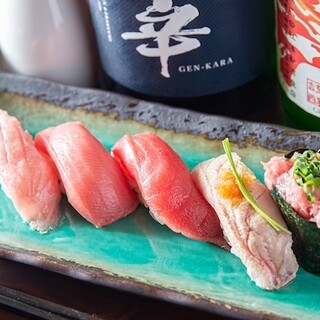 口の中でとろける味わい！鮮度にこだわる「贅沢マグロ五点盛り」