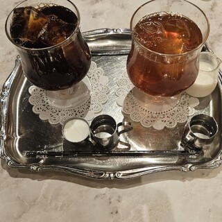 カフェ モーツアルト_0