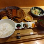 黒おでんと四季彩料理 まるだい - 御膳はこんな感じです