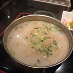 焼肉 炭火亭 - 牛骨スジクッパ（1000円・税込）