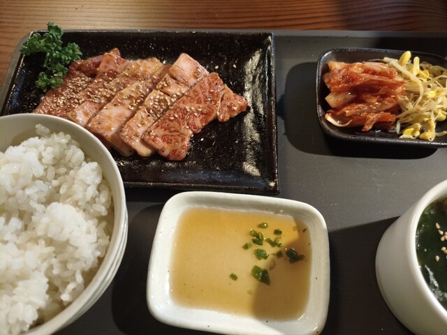 肉唯（仙北町）の本格焼肉｜盛岡でおすすめの肉料理店