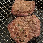 焼肉鍋問屋　志方 - 