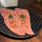 焼肉鍋問屋　志方 - 