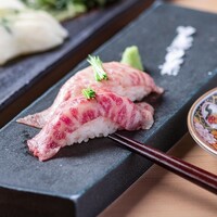 和牛のにぎり（2貫）