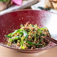 九条ねぎと万願寺唐辛子の和牛味噌炒め