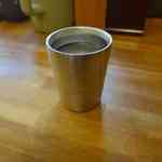 中華蕎麦 とみ田 - まずはタンブラーに入れられた水をごくりと飲み干し
