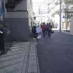 中華蕎麦 とみ田 - 一度目の前ががらがらになりましたが、動くなと言う事でその場で停止し