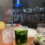 Pub & Grill 7 TAPS TAVERN - 