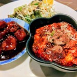 味亭 - 黒酢酢豚･麻婆豆腐ランチ