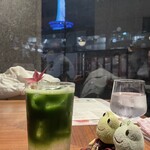 Pub & Grill 7 TAPS TAVERN - 