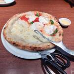 イタリアン リゾート ペルティカ - 