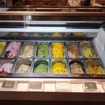 イタリアン リゾート ペルティカ - 