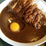 花いち - チキンカツカレーにたまごのせ