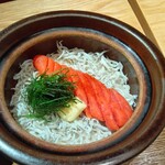 めしや チュウニカイ - 明太子とじゃことバターの土鍋ごはん