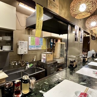 餃子の店 もも_2