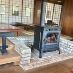 慈久庵 - 暖炉がある素敵な雰囲気