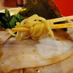 横浜家系ラーメン 裏大輝家 - 特注麺7分茹で