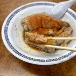 びっくり食堂 - 釜揚げ豚足
ポン酢ダレ/一味唐辛子