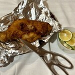びっくり食堂 - 〈持ち帰り〉
骨付一本もも(国産)