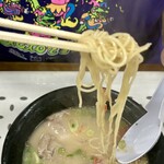 びっくり食堂 - とんこつらーめん