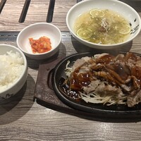 焼肉&手打ち冷麺 二郎 KANAYAMA - 