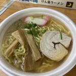 けん爺ラーメン - 醤油ラーメン　¥500