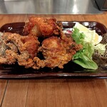 ゴッチョーサン - 鶏の唐揚げ　561円