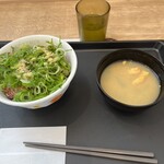 松屋 八王子山田店 - 元祖ネギ塩厚切り豚カルビ丼(*'▽'*)  定食も時期的にありましたが、その時もそちらを食べました！