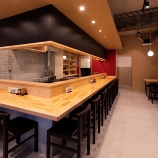 笑い声が絶えない店内は居心地抜群！幅広いシーンで使える♪