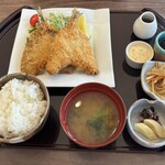 トスラブ館山ルアーナ - ランチ　アジフライ定食