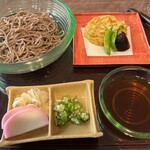 トスラブ館山ルアーナ - ランチ　かき揚げ蕎麦冷