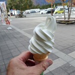 道の駅 朝霧高原 アイス工房 - 料理写真:牛乳ソフト