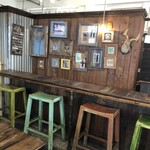 Pioneer Saloon - 