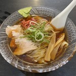 森下そば - しょうゆ冷しラーメン並