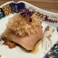 炭火焼鳥 とり将 - 鶏胸肉のお造り