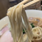 中華そばや 和凡 - 麺