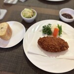 三栗 - メンチカツ
