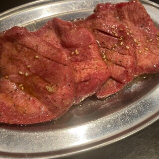 ホルモン焼肉 まるやま_1