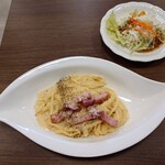 洋食コンチェルト - 料理写真:●カルボナーラ　1,000円

を注文してみた