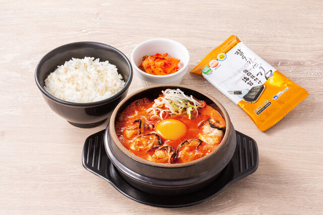 Tokyo Sundubu Ionmo-Ru Hiroshima Fuchu Ten photo 2