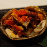 メゾン・ド・ユーロン - 丸ごと上海蟹の姿蒸し オレンジ色のメスは卵を 2014.11.2x