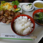 Shuuetsu Doraibu In - 豚の生姜焼き定食♪肉のごっついててん！