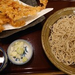 十割そば会 - 料理写真:ゲソ天そば 930円