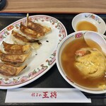 餃子の王将 - 餃子と天津飯/計712円♪