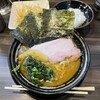 王道家直系 家系ラーメン がく