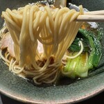 麺屋 練之助 - 興奮する麺