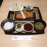 とんかつKYK 京都ポルタ店 - 