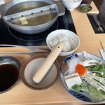 銀座しゃぶ通 - ランチは、野菜とご飯とお肉のセット